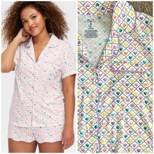 Roller Rabbit Store Exclusive Geo Hearts Shorts Pajama Set